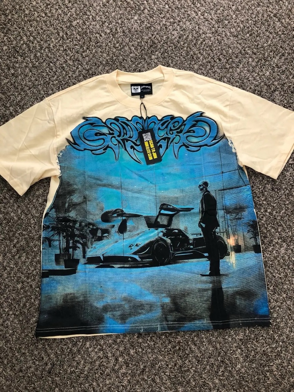Men's Short-Sleeve Graphic Tee in Cream and Blue